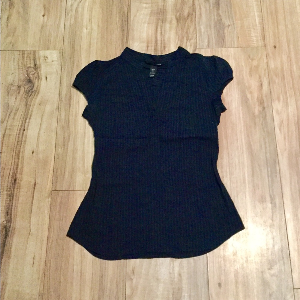 Pleated v neck
